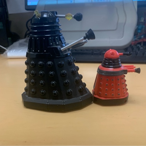 Doctor Dr Who Dalek Image BBC Terry Nation 1963 Action Figure ,Black 5”  Red 3” - Picture 3 of 14
